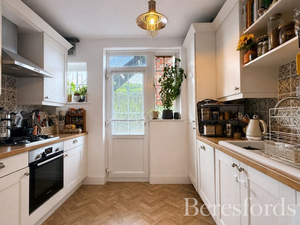 Property photo 3 of 11 Picture No. 08