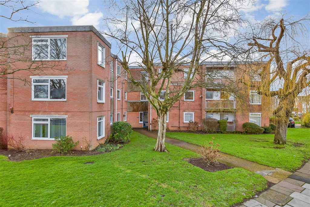 Property photo 1 of 10 External (Web)