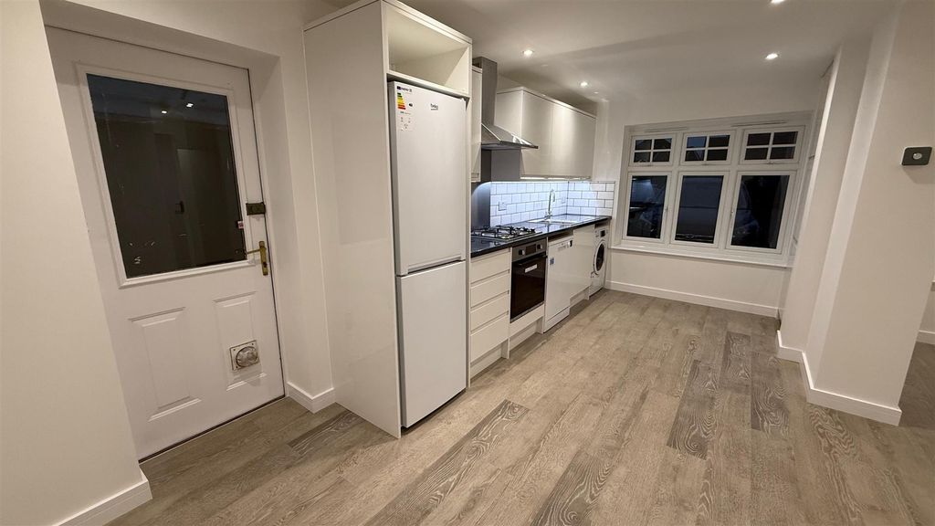 Property photo 2 of 7 Whatsapp Image 2024-12-23 At 19.51.22_498689Fb.Jpg