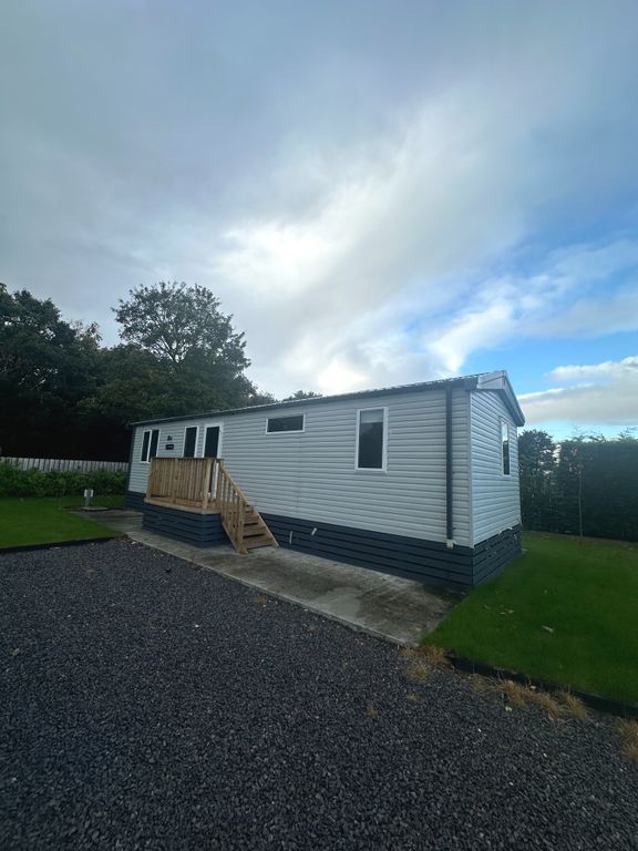 Property photo 1 of 9 Image