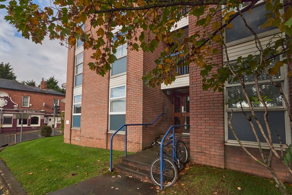 Property photo 1 of 9 Front