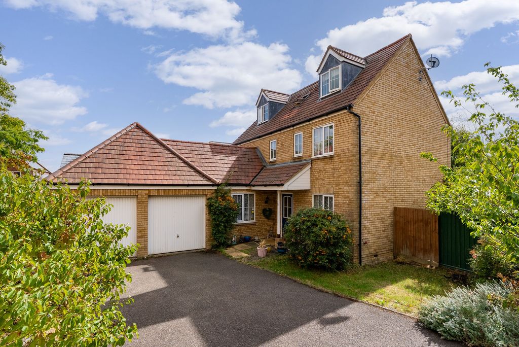 Property photo 1 of 19