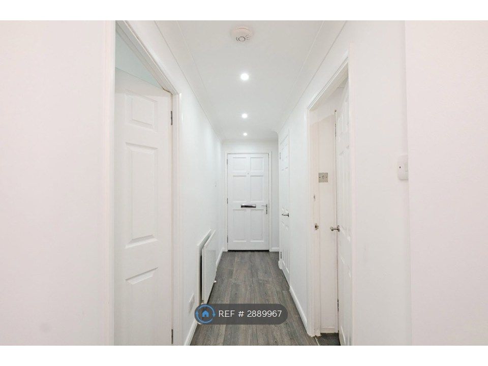 Property photo 3 of 15 Hallway