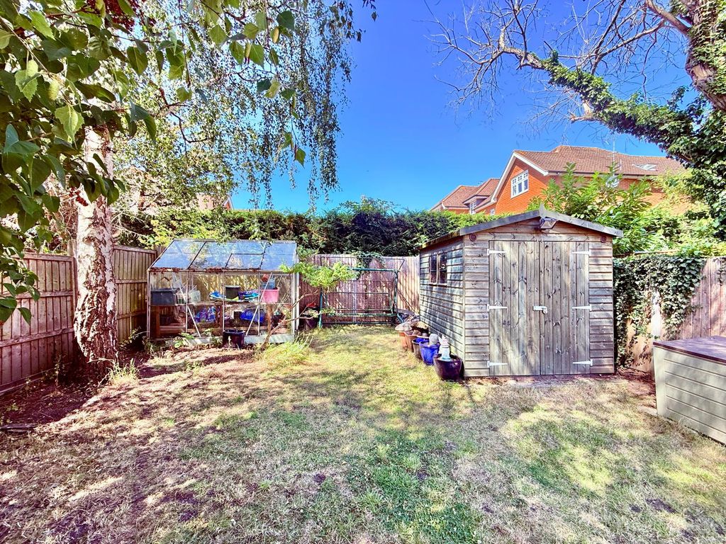 Property photo 3 of 8