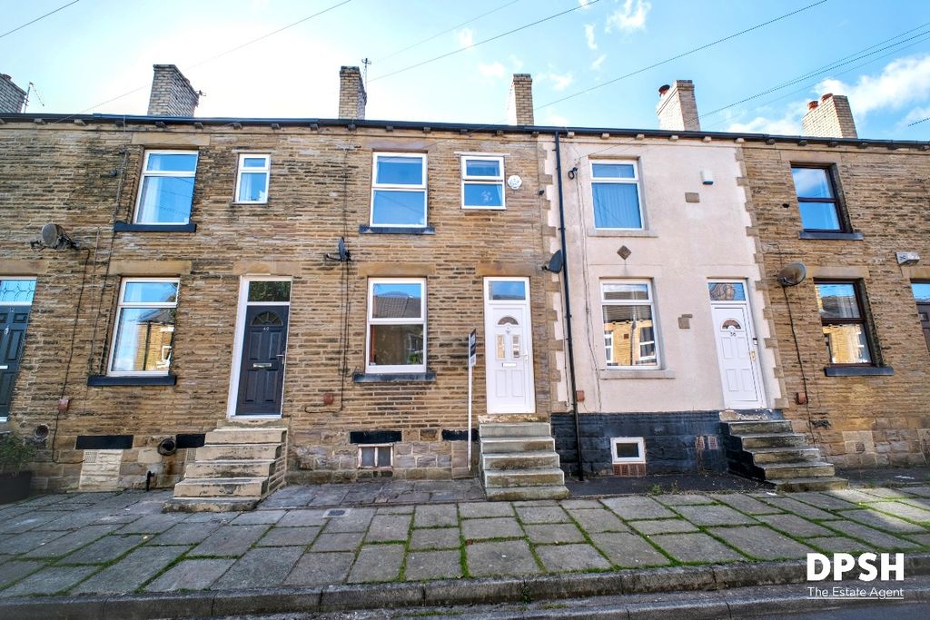 Property photo 1 of 26