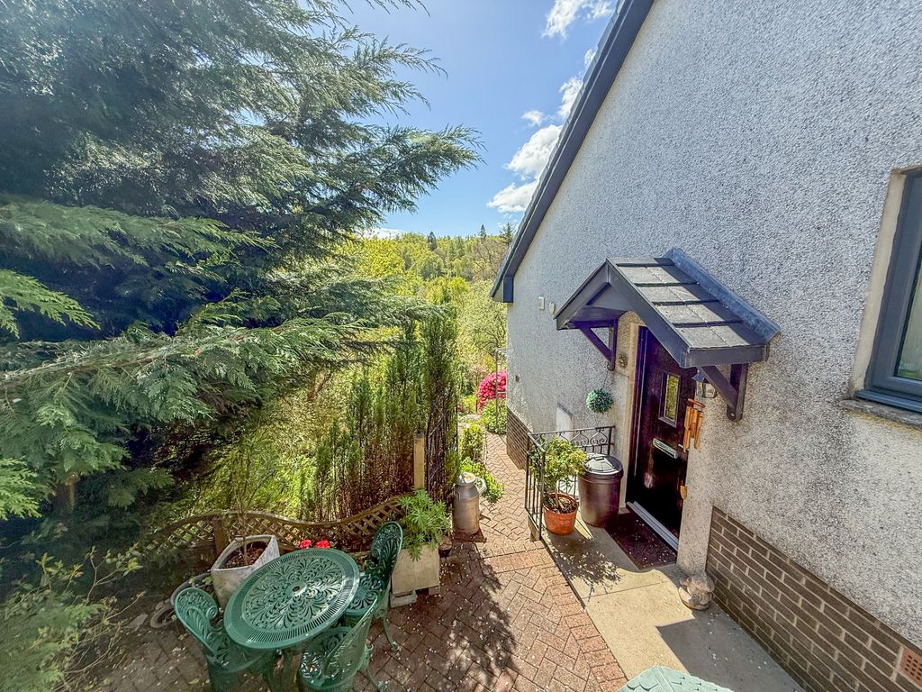 Property photo 3 of 52 Img_7841