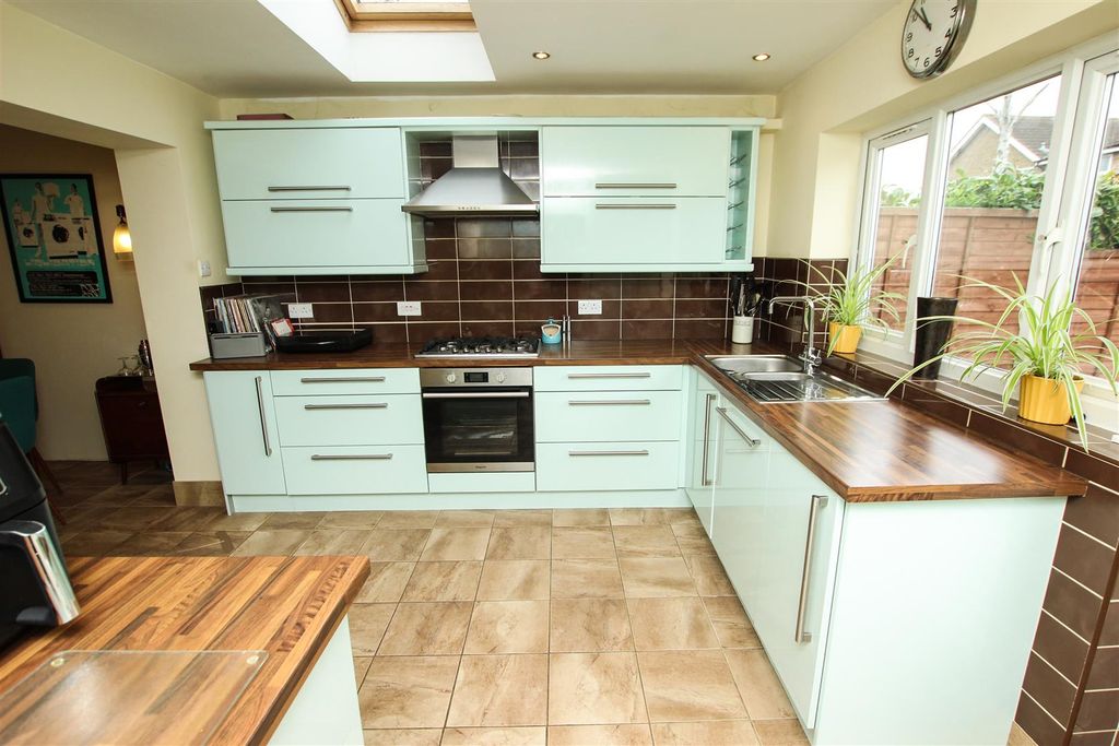 Property photo 2 of 18 Open Plan Dining Kitchen