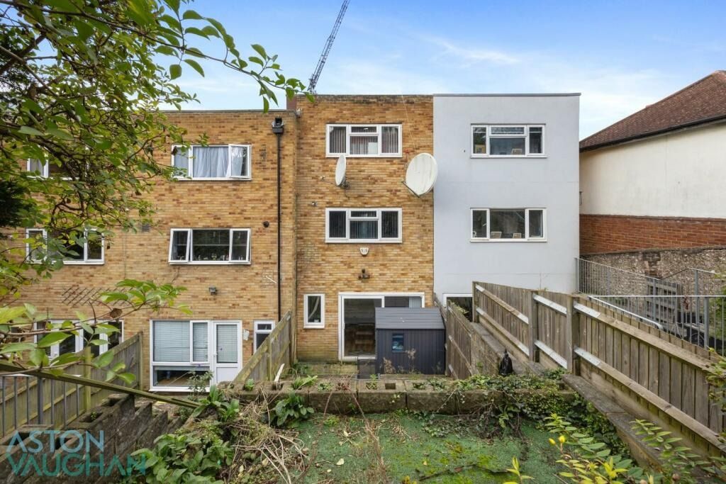 Property photo 2 of 23 4531053