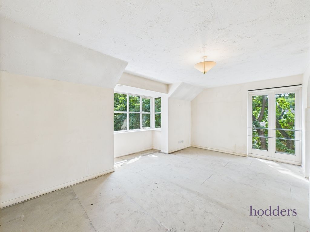 Property photo 2 of 12 Picture No. 07