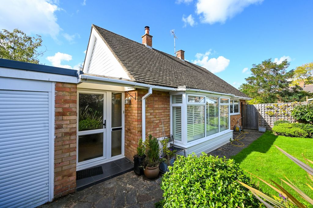 Property photo 1 of 27