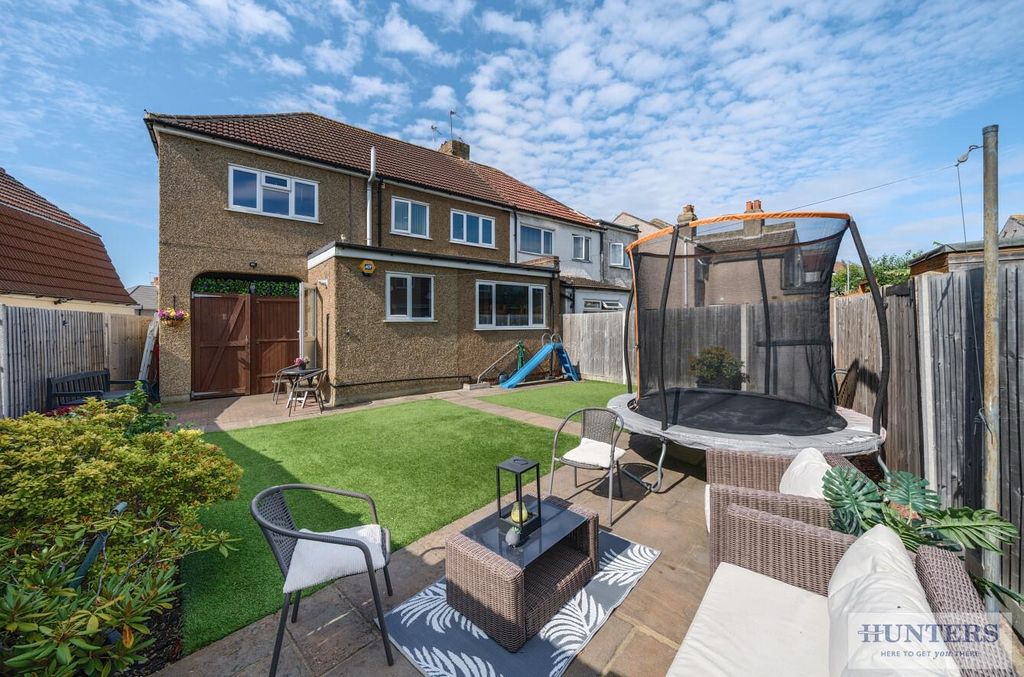 Property photo 1 of 21 5575B6d7-B8d4-4E6B-B786-d114c65F8c03.Jpg