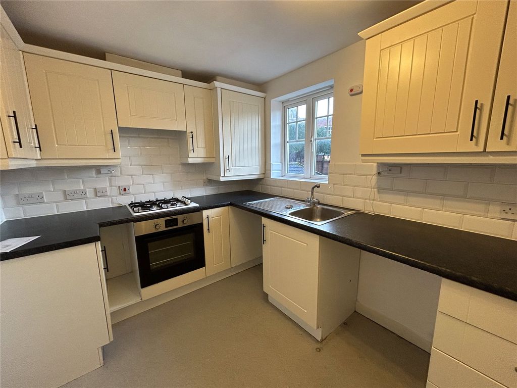 Property photo 2 of 10 Picture No. 24