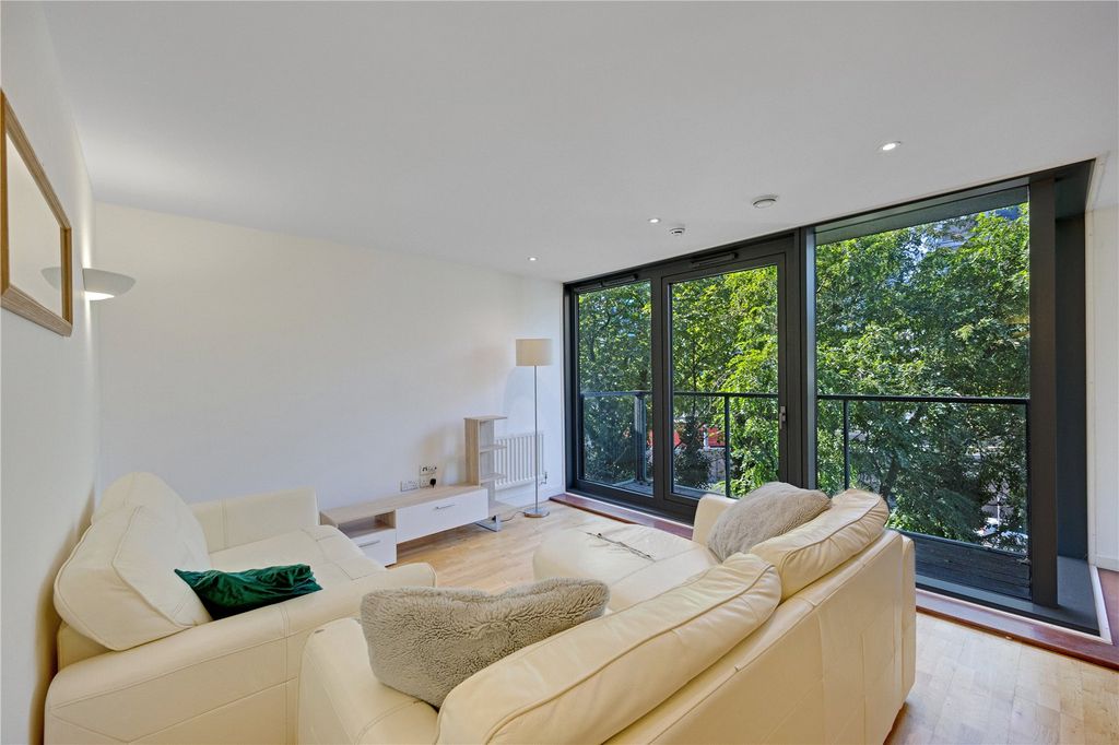 Property photo 3 of 10 Picture No. 03