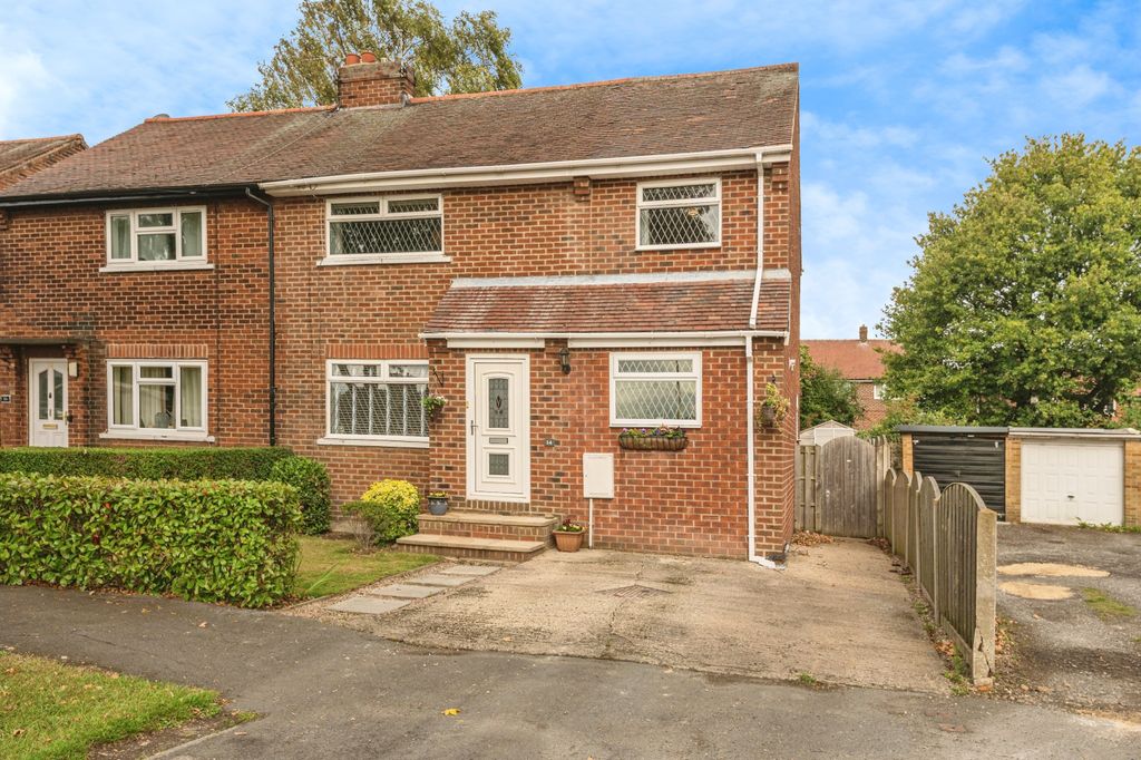 Property photo 1 of 17