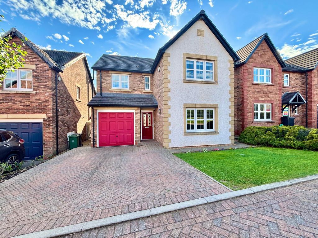 Property photo 1 of 36
