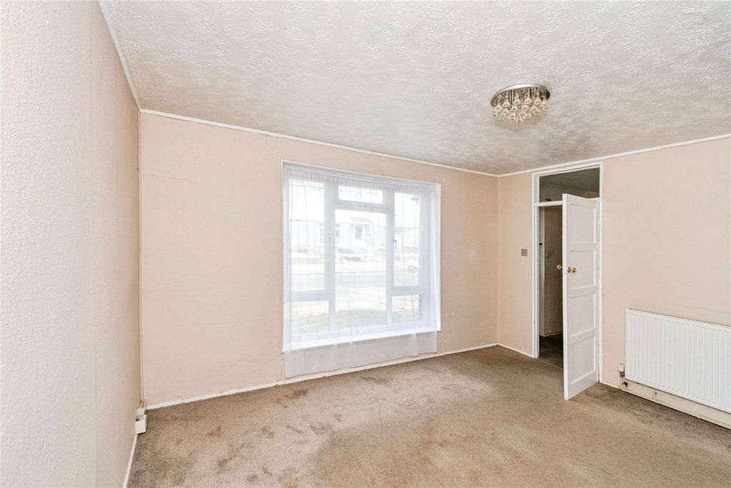 Property photo 2 of 14 Picture No. 26