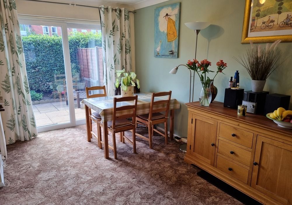 Property photo 3 of 17