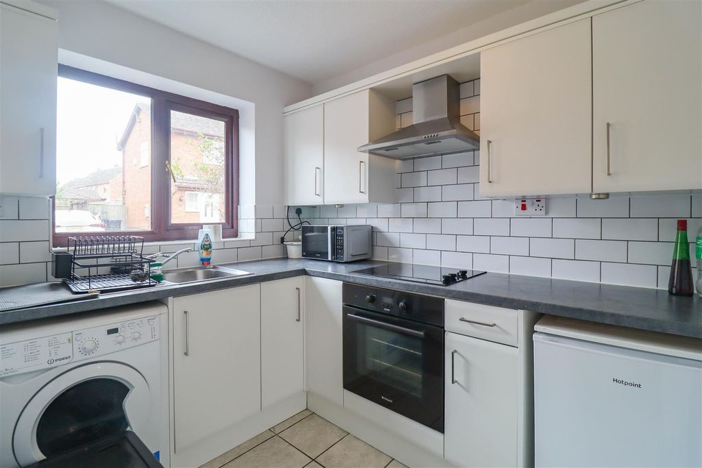 Property photo 2 of 10 Img_1008-1.Jpg