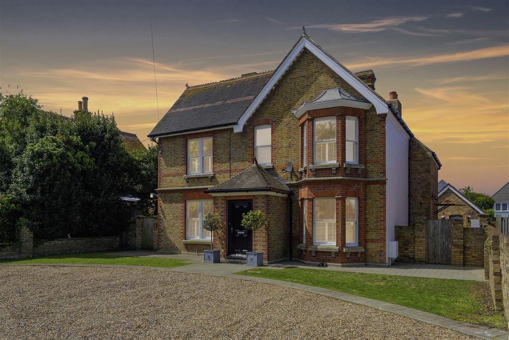 Property photo 1 of 57