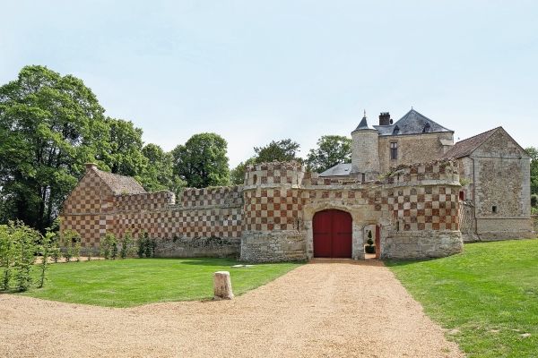 Property photo 3 of 3