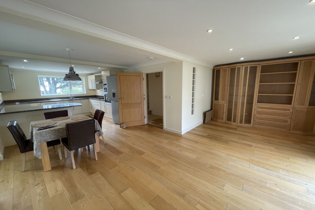 Property photo 3 of 23 Summary