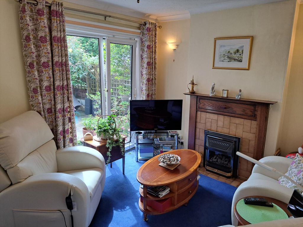 Property photo 2 of 16