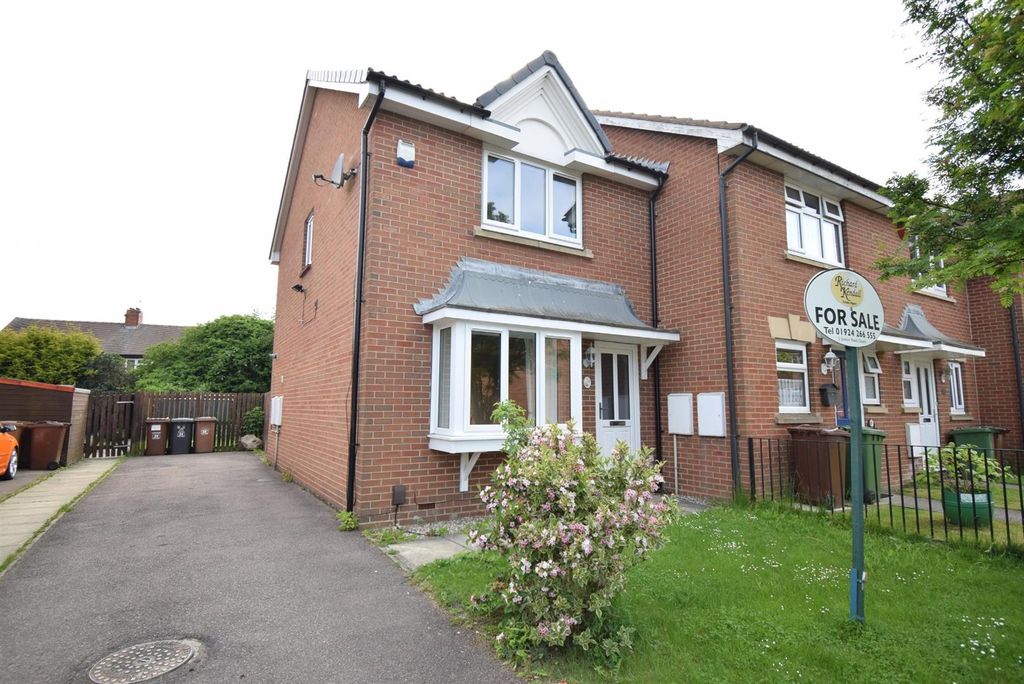 Property photo 1 of 11