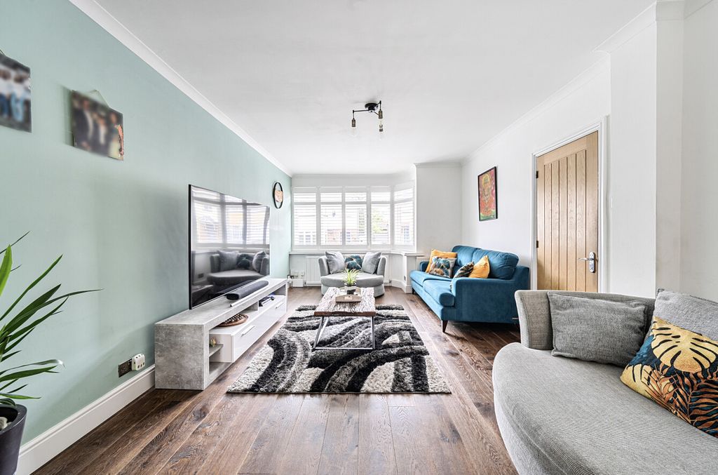 Property photo 2 of 21 1476812-7-6A2c036...