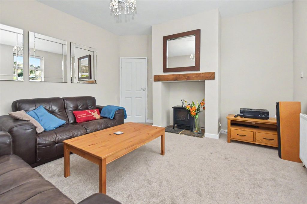 Property photo 2 of 26 Picture No. 18