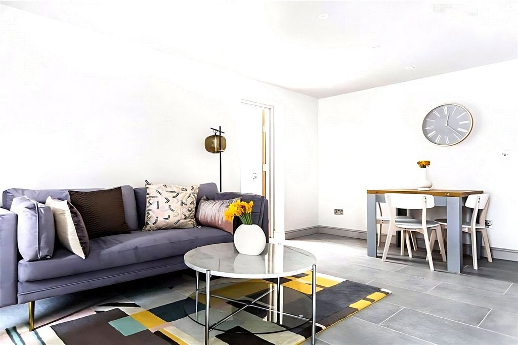 Property photo 3 of 14 Picture No. 08