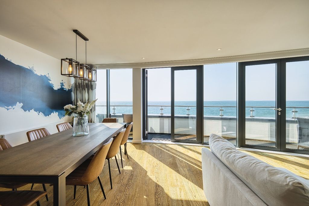 Additional image 5 of 3 bed flat for sale4 Sea View, Ramsgate CT11