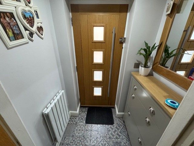 Property photo 2 of 30