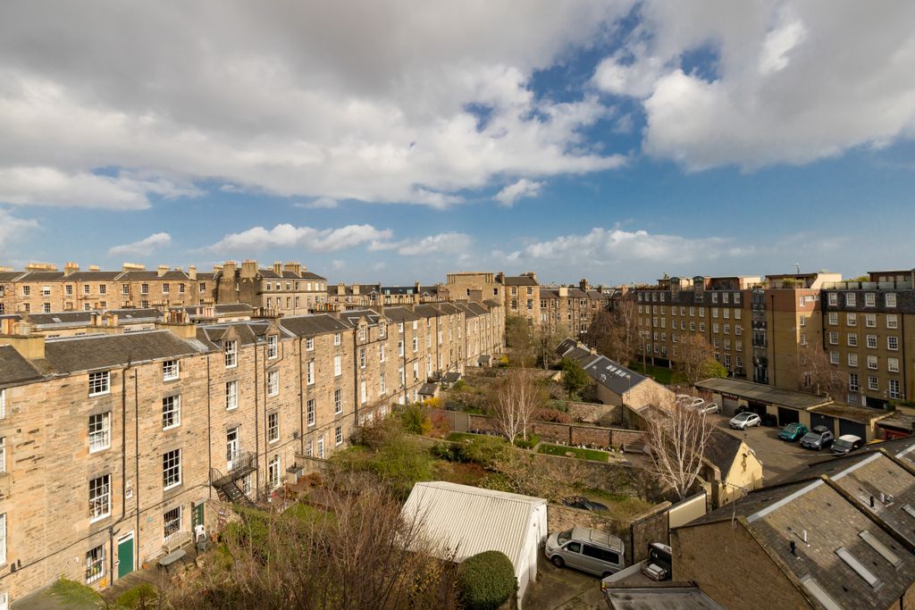 Additional image 24 of 4 bed flat for sale18/5 Leopold Place, Hillside, Edinburgh EH7