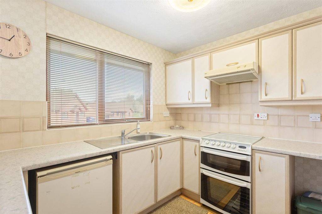 Property photo 3 of 27 7.Jpg