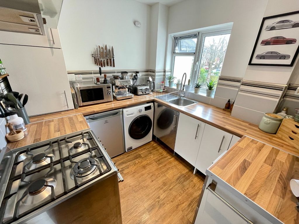 Property photo 3 of 7 3511143