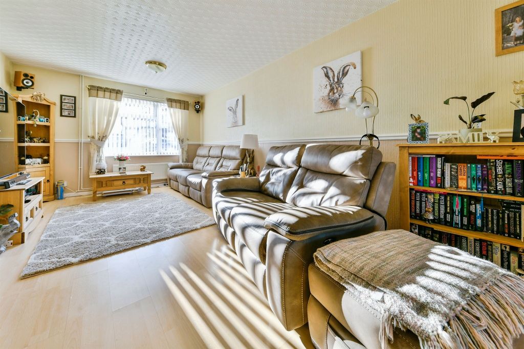 Property photo 2 of 19