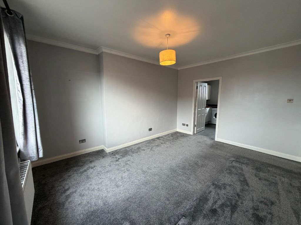 Property photo 3 of 13 Photo 3