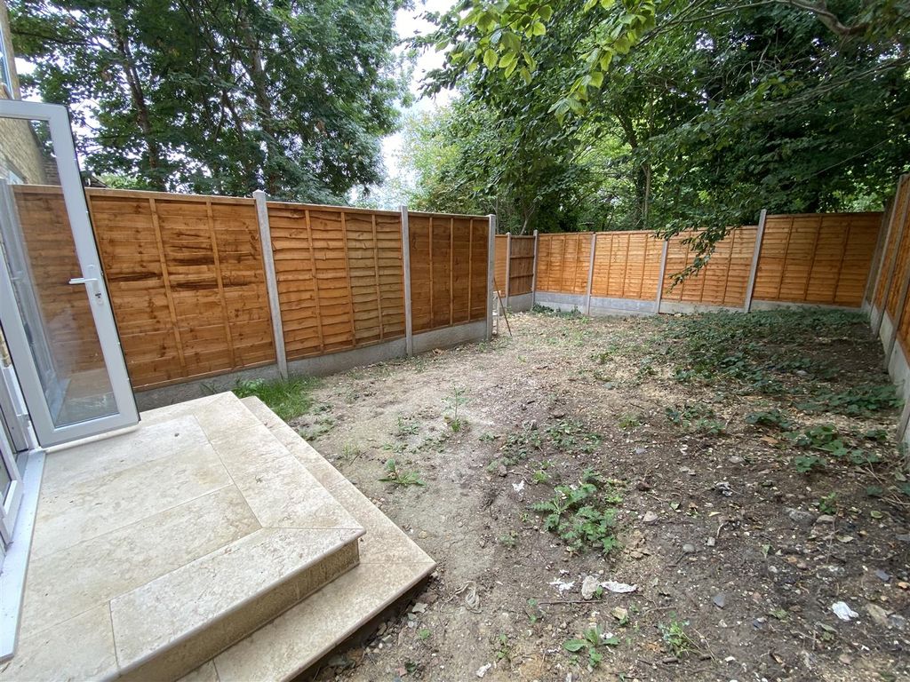 Property photo 3 of 5 Flat 4 Anerley 4.Jpg
