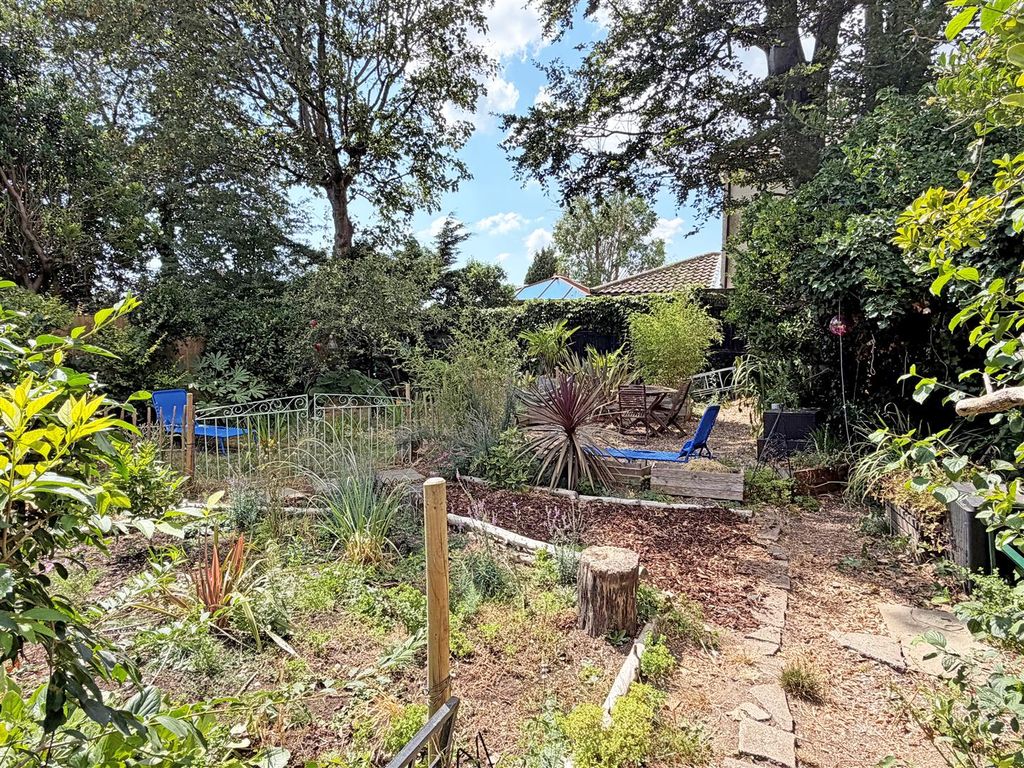 Property photo 2 of 15 405G1A.Jpg