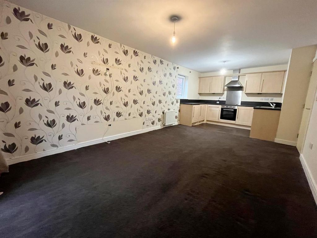 Property photo 2 of 14 Image (3).Png