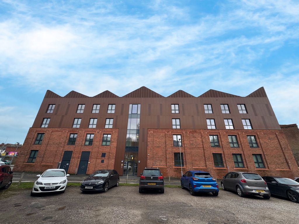 Property photo 1 of 9