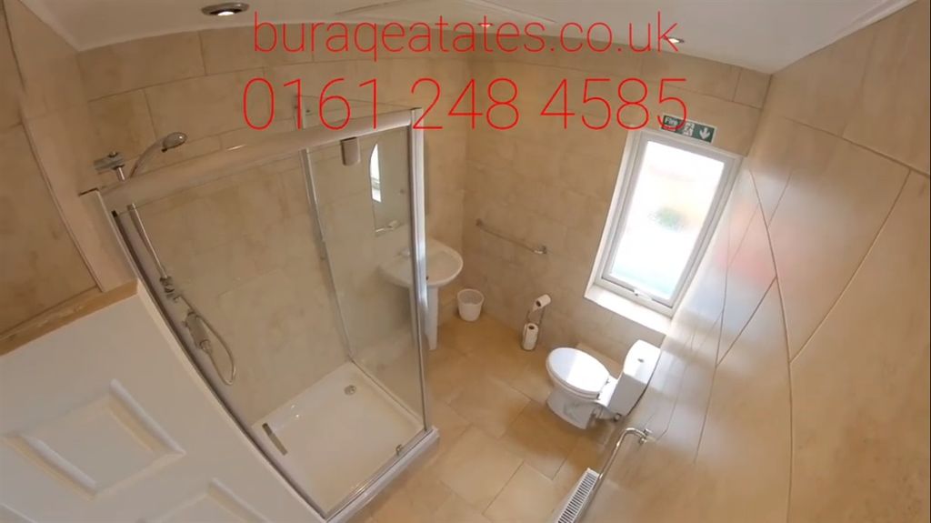 Property photo 3 of 13 Bright And Modern Bathroom Suite Featuring A Spaci...
