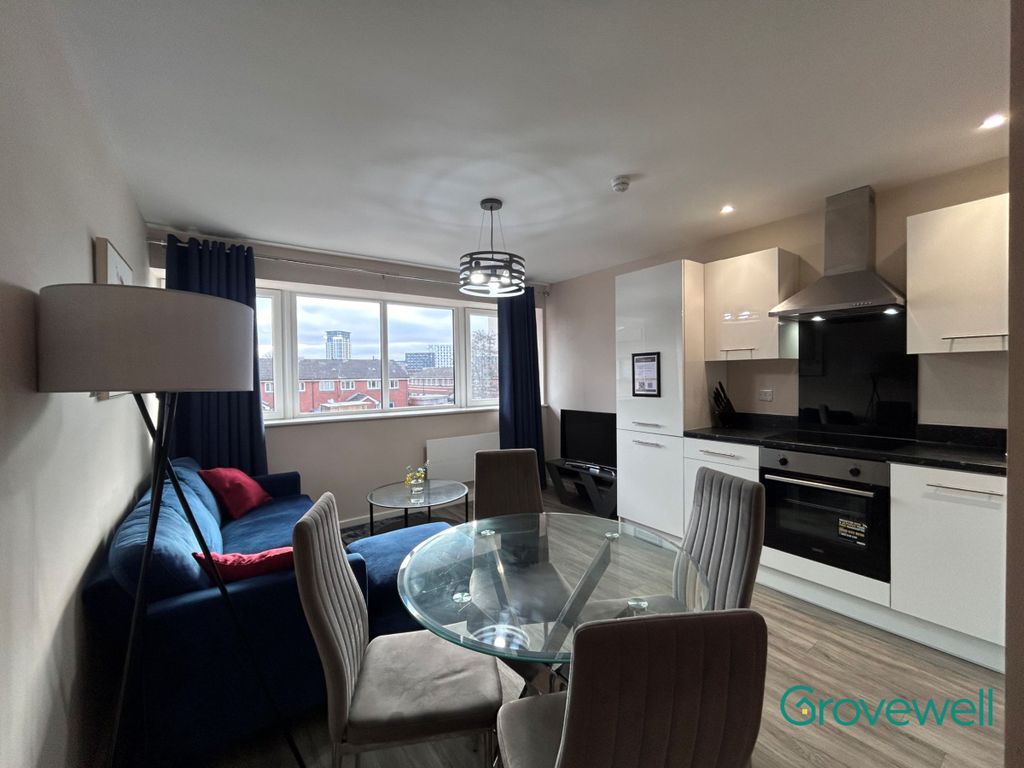 Property photo 2 of 20