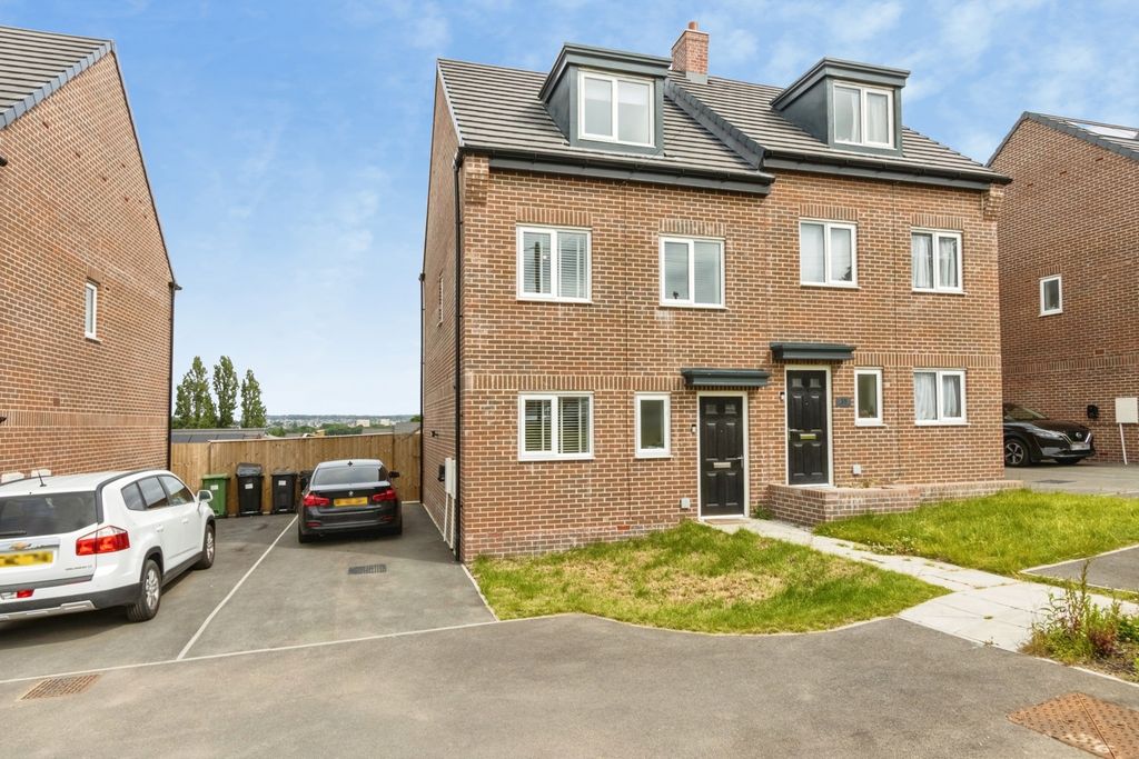 Property photo 1 of 14 Pbox-Img.Jpg