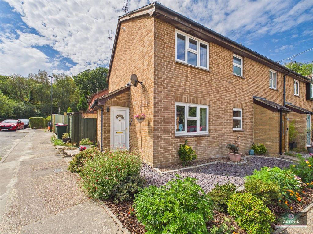 Property photo 1 of 10 Cam02067G0-Pr0360-Still013.Jpg