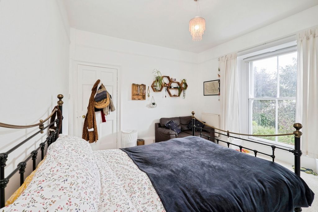 Additional image 9 of 2 bed flat for salePenrose Terrace, Penzance, Cornwall TR18