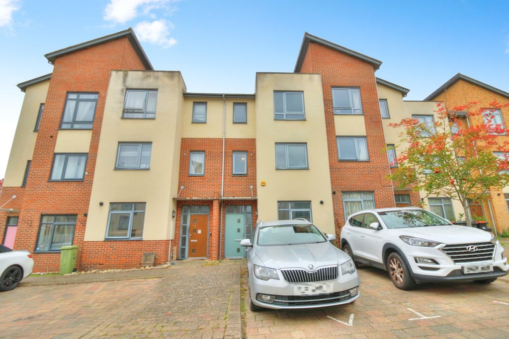 Property photo 1 of 27 Photo #1