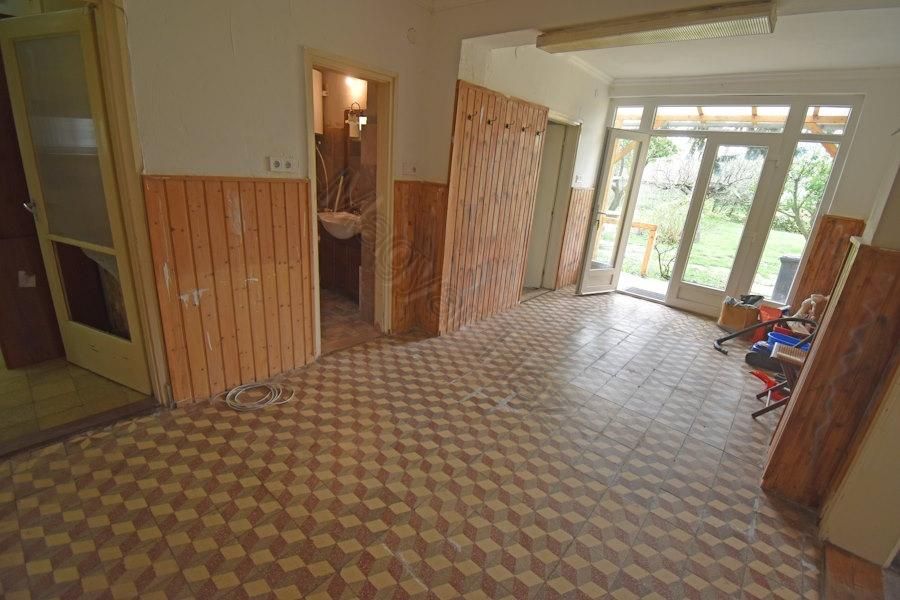 Property photo 3 of 6