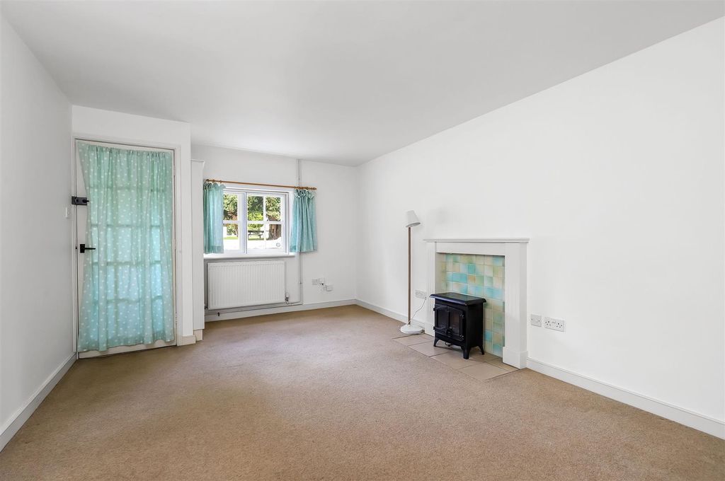 Property photo 2 of 13 Img_2409.Jpg