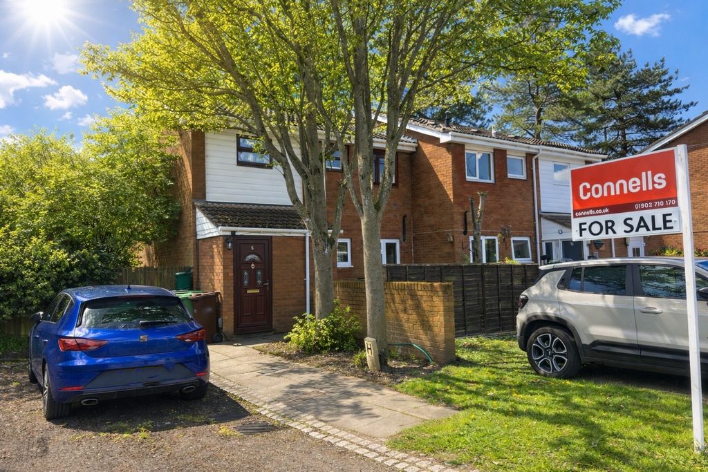 Property photo 1 of 6